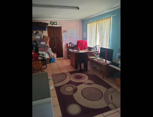 BUSINESS FOR SALE IN NATURENA